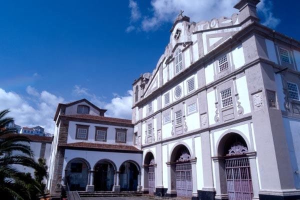 Férias Família Ilha Terceira - museus
