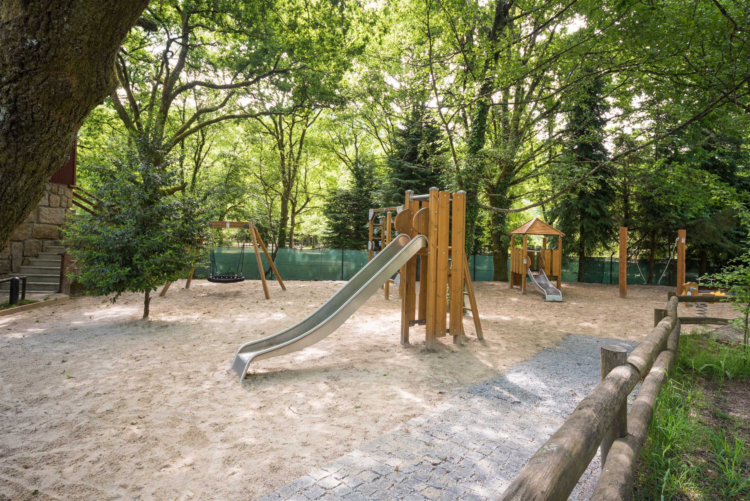 parque infantil parque da cerdeira